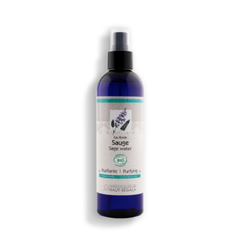 Packshot produit eau florale de sauge