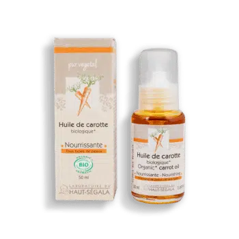 Packshot produit huile de carotte biologique