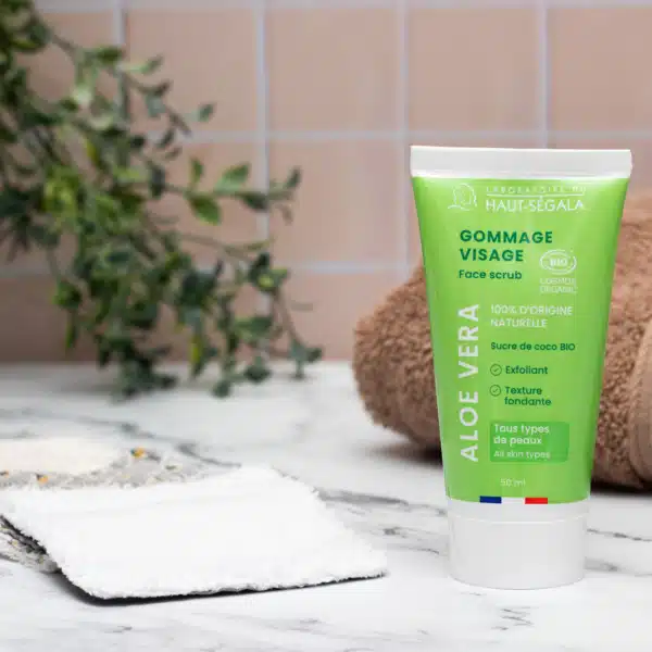 BIO-zertifiziertes Aloe Vera-Gesichtspeeling – Bild 2